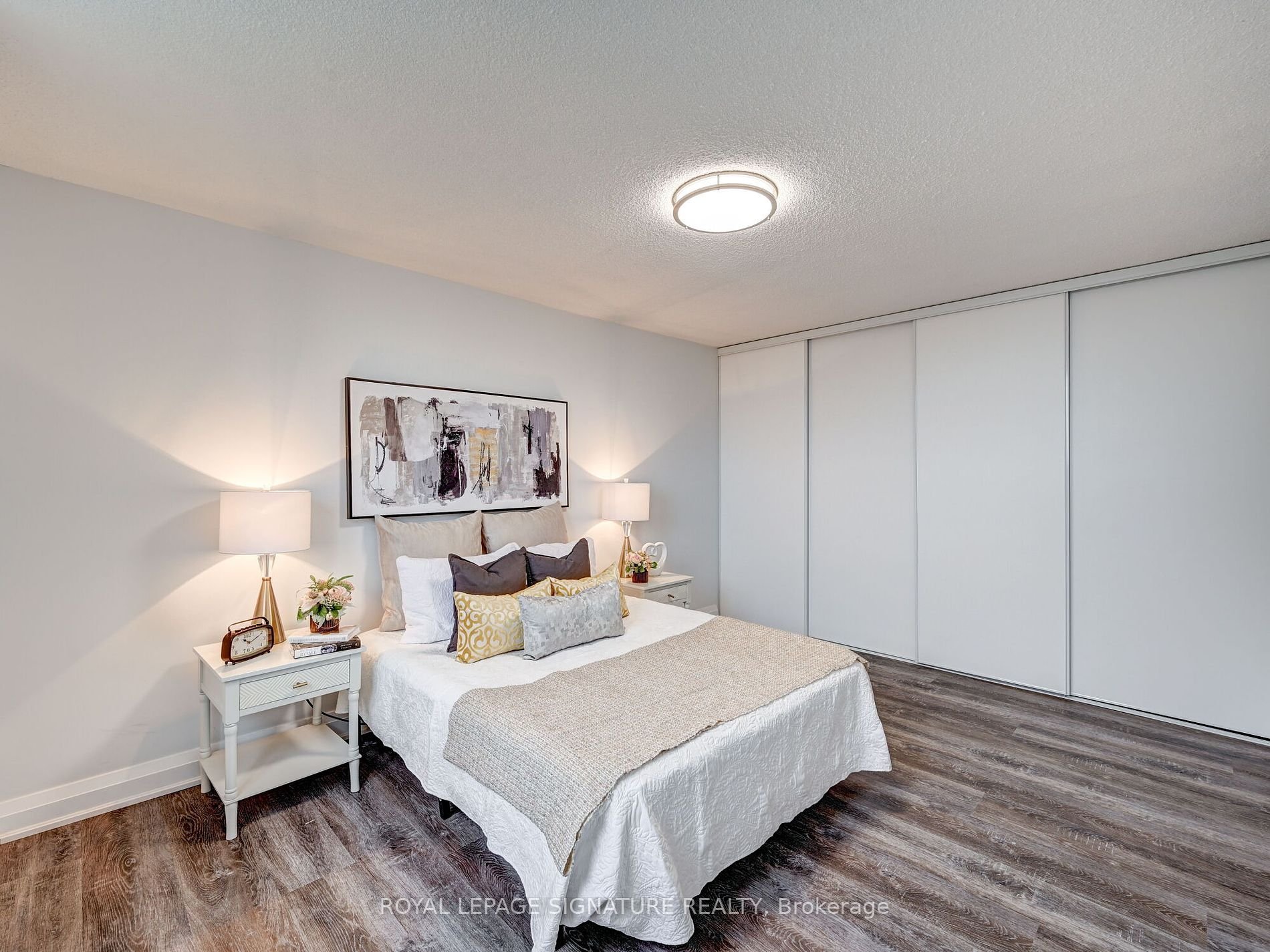 1203 - 820 Burnhamthorpe Rd, Toronto, M9C4W2, Ontario, , CA