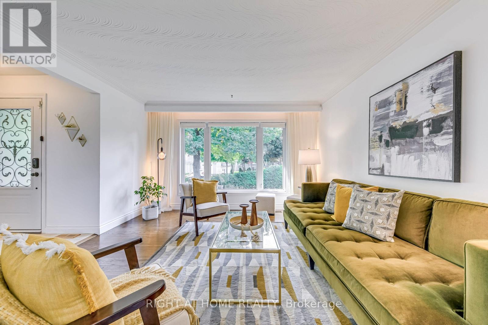 apartment at L6H2A4, Oakville, Canada