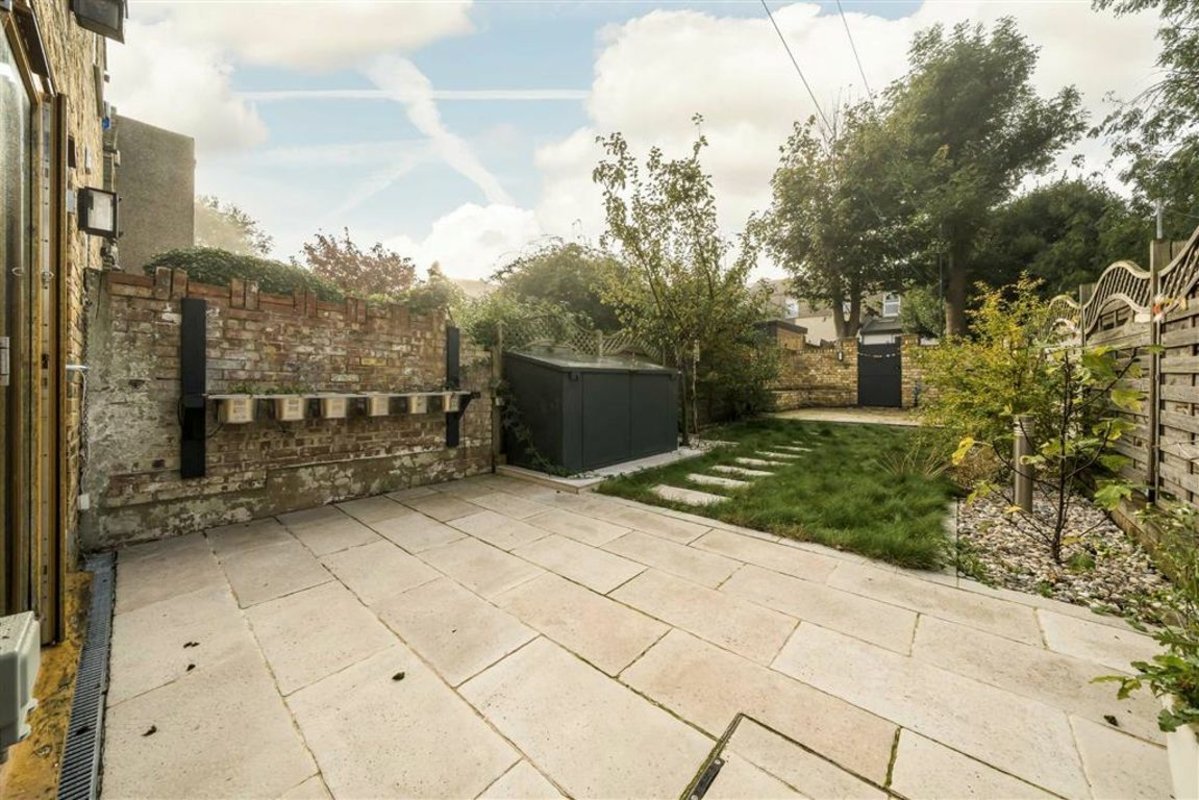 house for rent in Vambery Road Plumstead, SE18