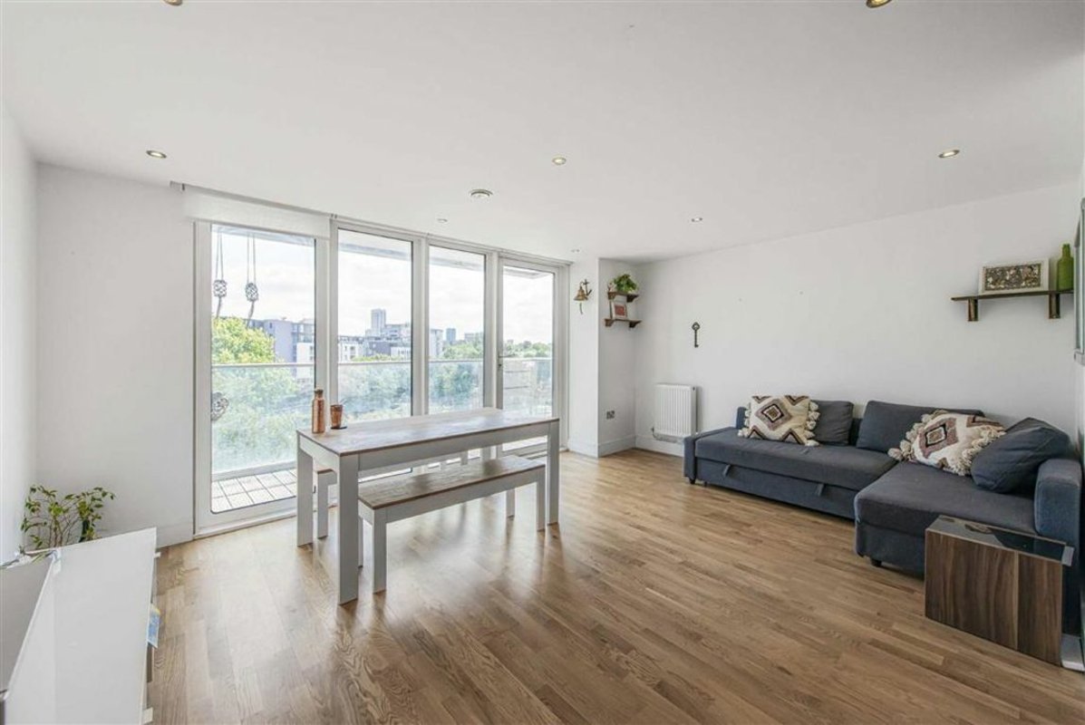 apartment for rent in Seager Place Deptford, SE8