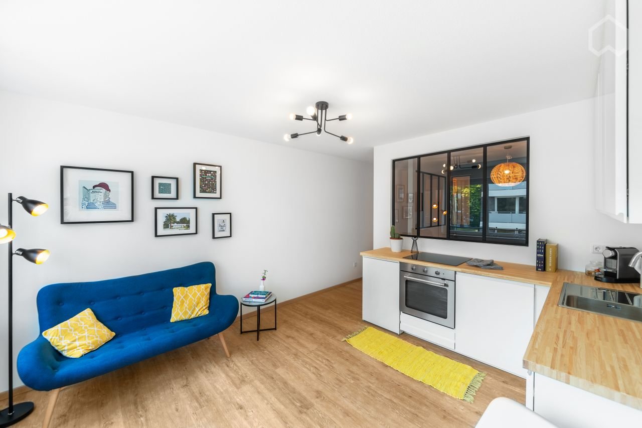 Helle, stylische und gemütliche 1-Zimmer-Wohnung in bester Lage in Pempelfort – Neu renoviert, Düsseldorf