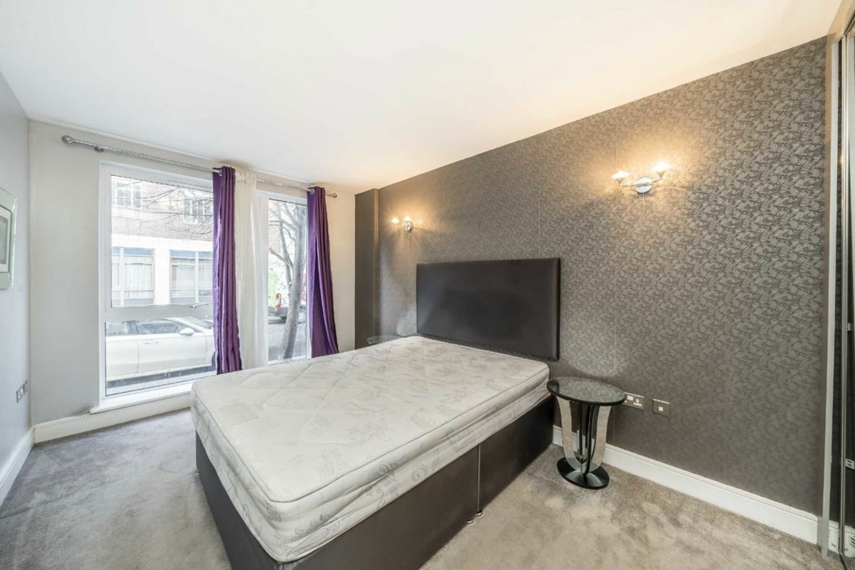 apartment for rent in Peckham Grove Peckham, SE15