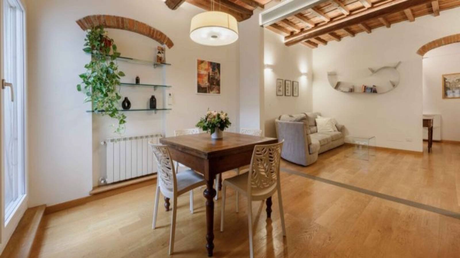 Appartamento con 3 camere da letto in affitto a Firenze