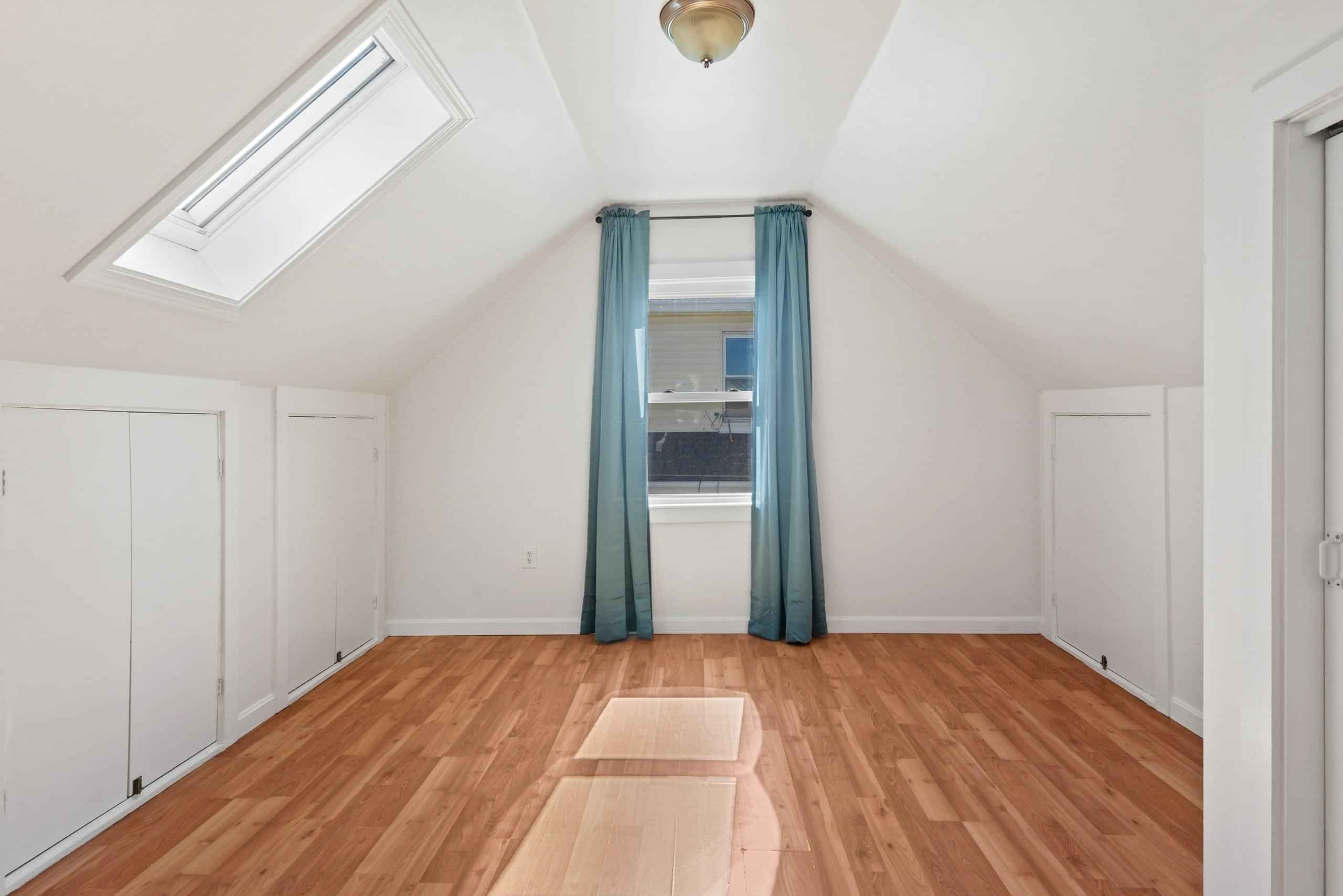 #679B : Allston - A (Has an Apartment)