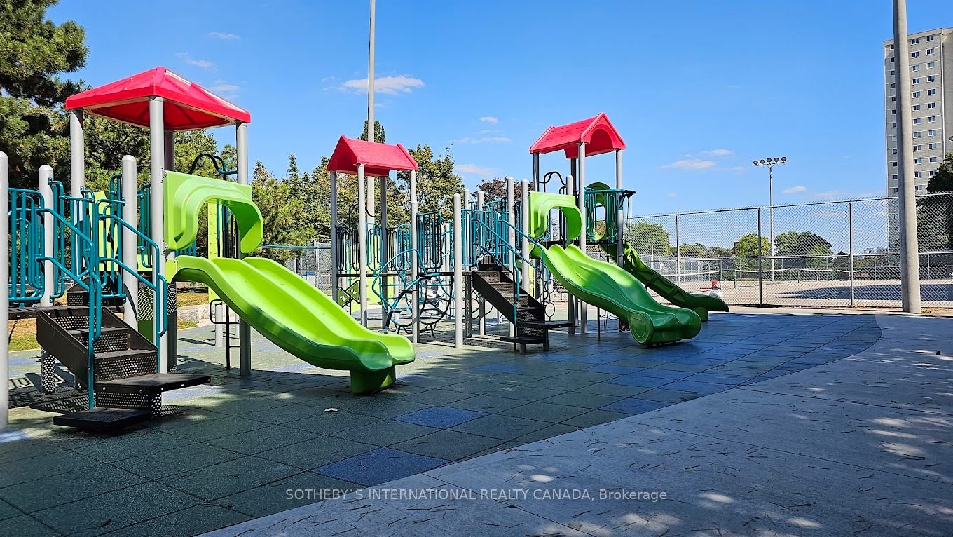 M - 20 Niantic Cres, Toronto, M3A2H7, Ontario, Canada, CA