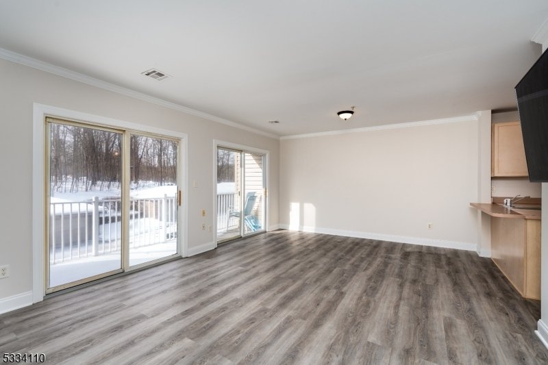 2 bed Kinnelon Boro home for lease: 48 Breckenridge Ter, Kinnelon Boro, NJ 07405