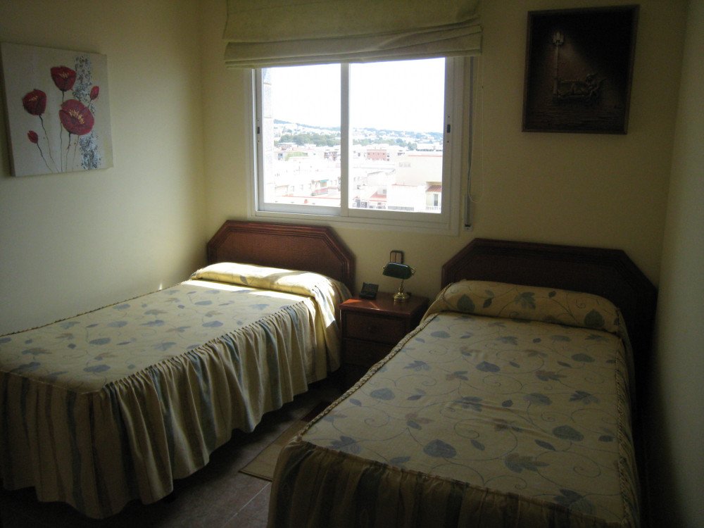 Apartamento muy luminoso frente al mar