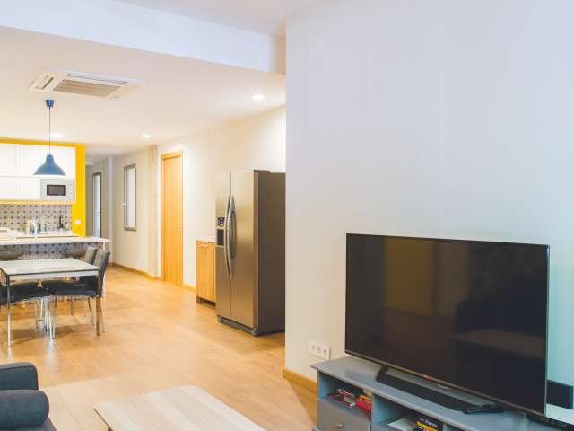 Habitación acogedora en apartamento de 6 dormitorios en Argüelles, Madrid