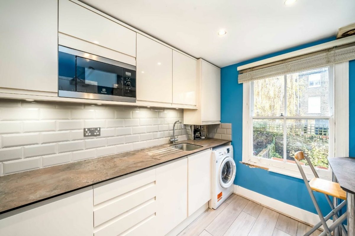 apartment for rent in Endymion Road Brixton, SW2