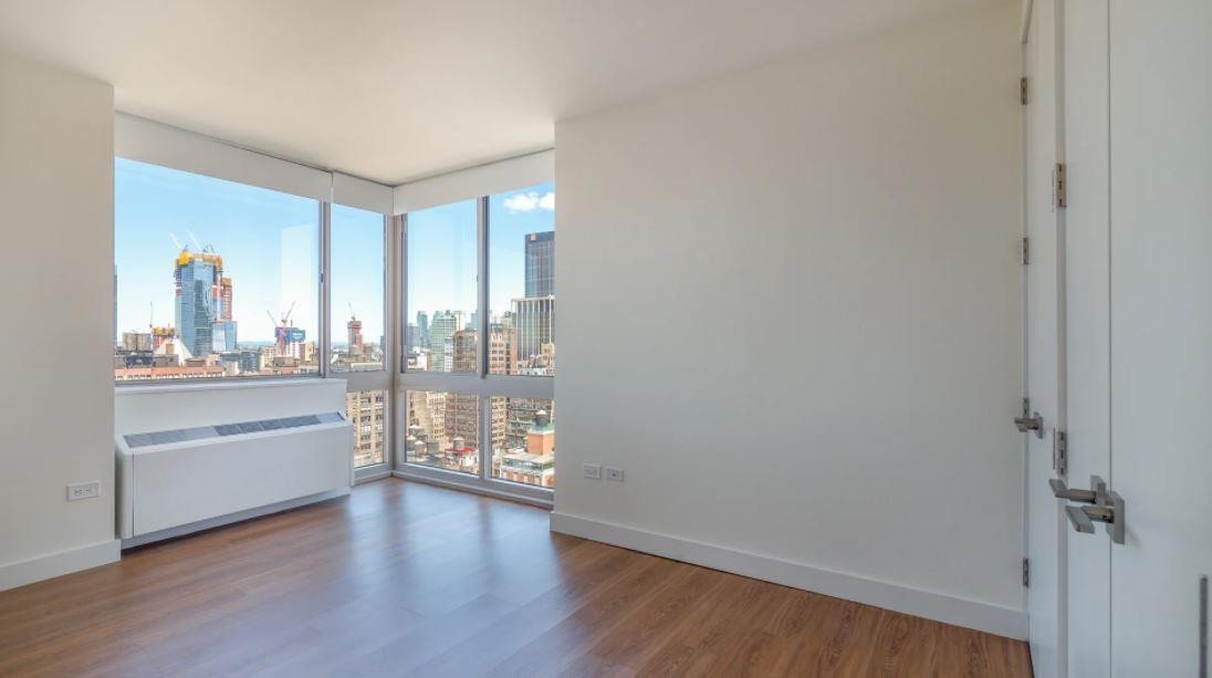 Apartment at 777 6th Avenue, Unit 7K, New York 10001, United States