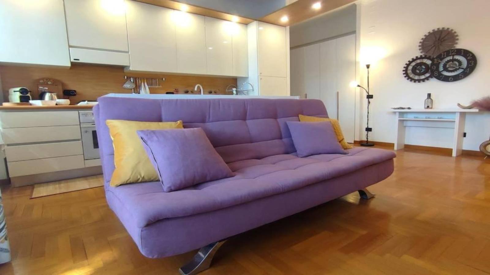 Bellissimo appartamento con 1 camera da letto all'EUR, Roma