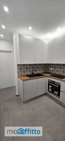 Appartamento arredato con terrazzo Centro