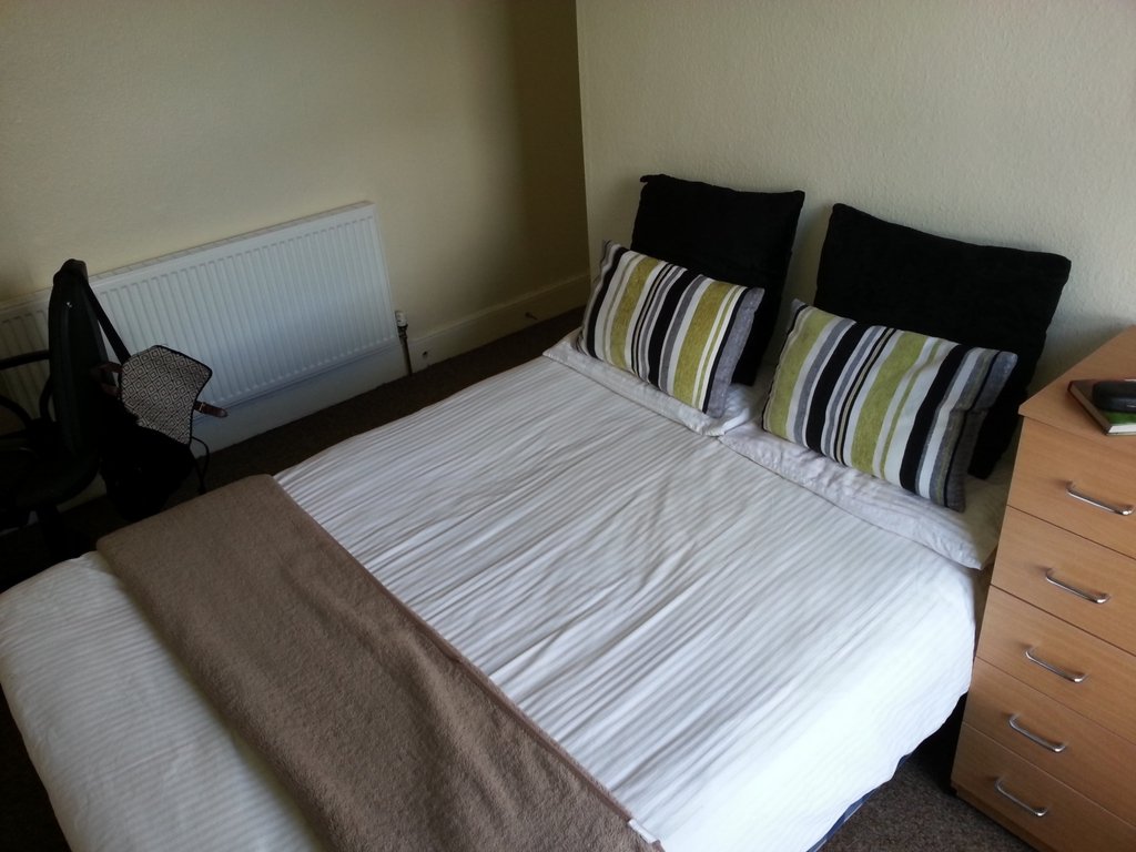 6 Bedroom Terraced To Rentin Arboretum-£118 pw