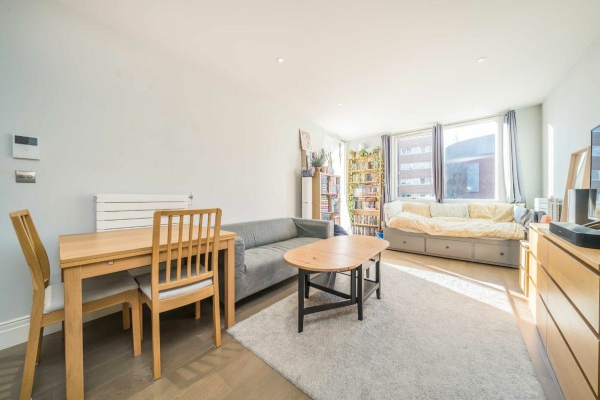 apartment for rent in Queenshurst Square Kingston Upon Thames, KT2