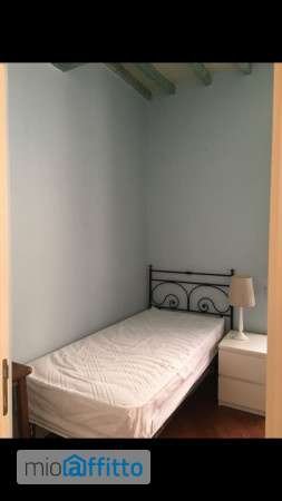 Appartamento arredato con terrazzo Siena