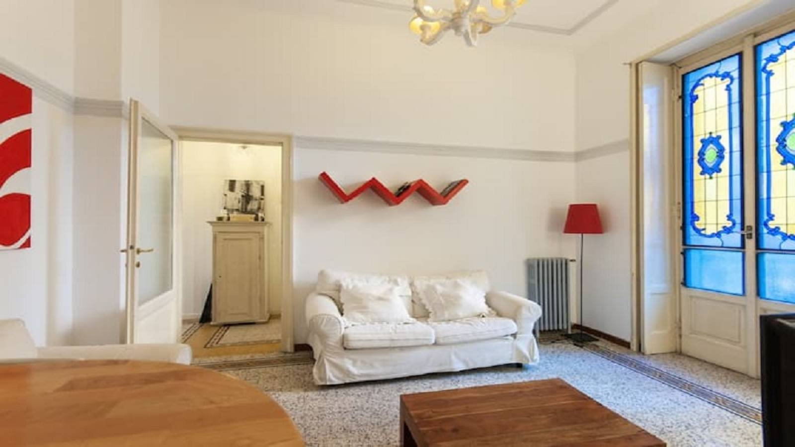 Appartamento con 1 camera da letto in affitto a Milano