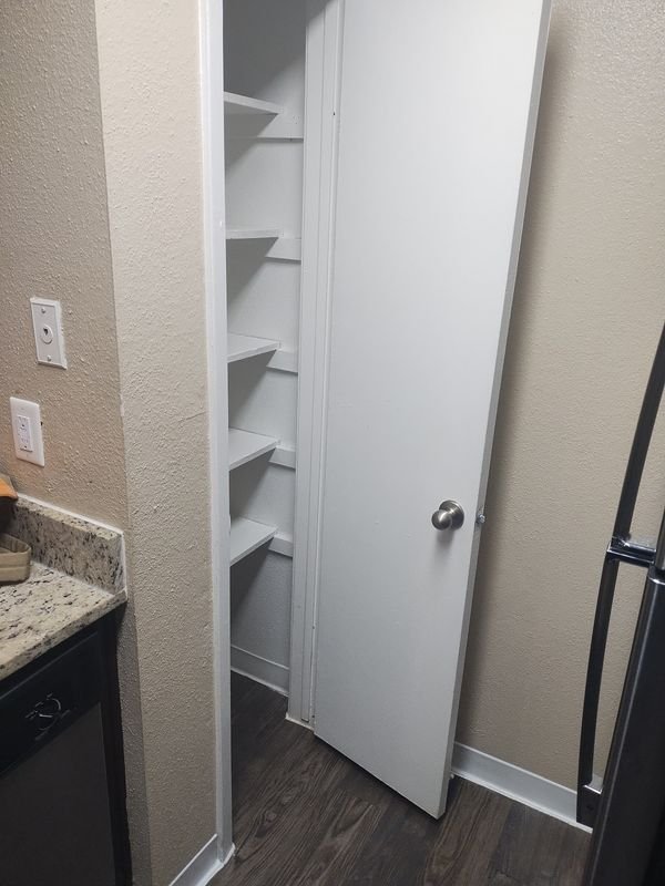 Charmon Jones (Has an Apartment)