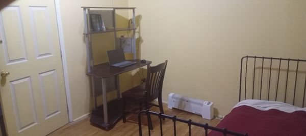 Behrooz Shahin (Has a Room)