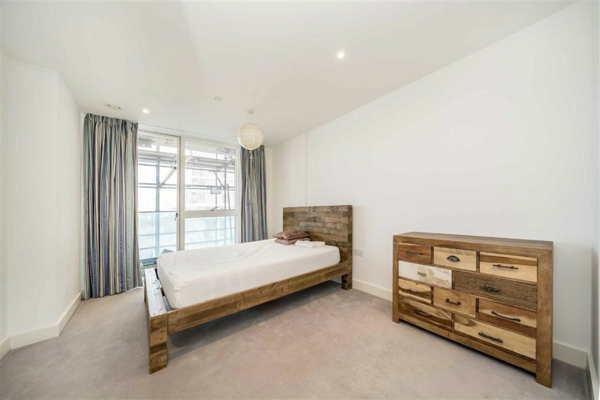 apartment for rent in River Gardens Walk Greenwich, SE10