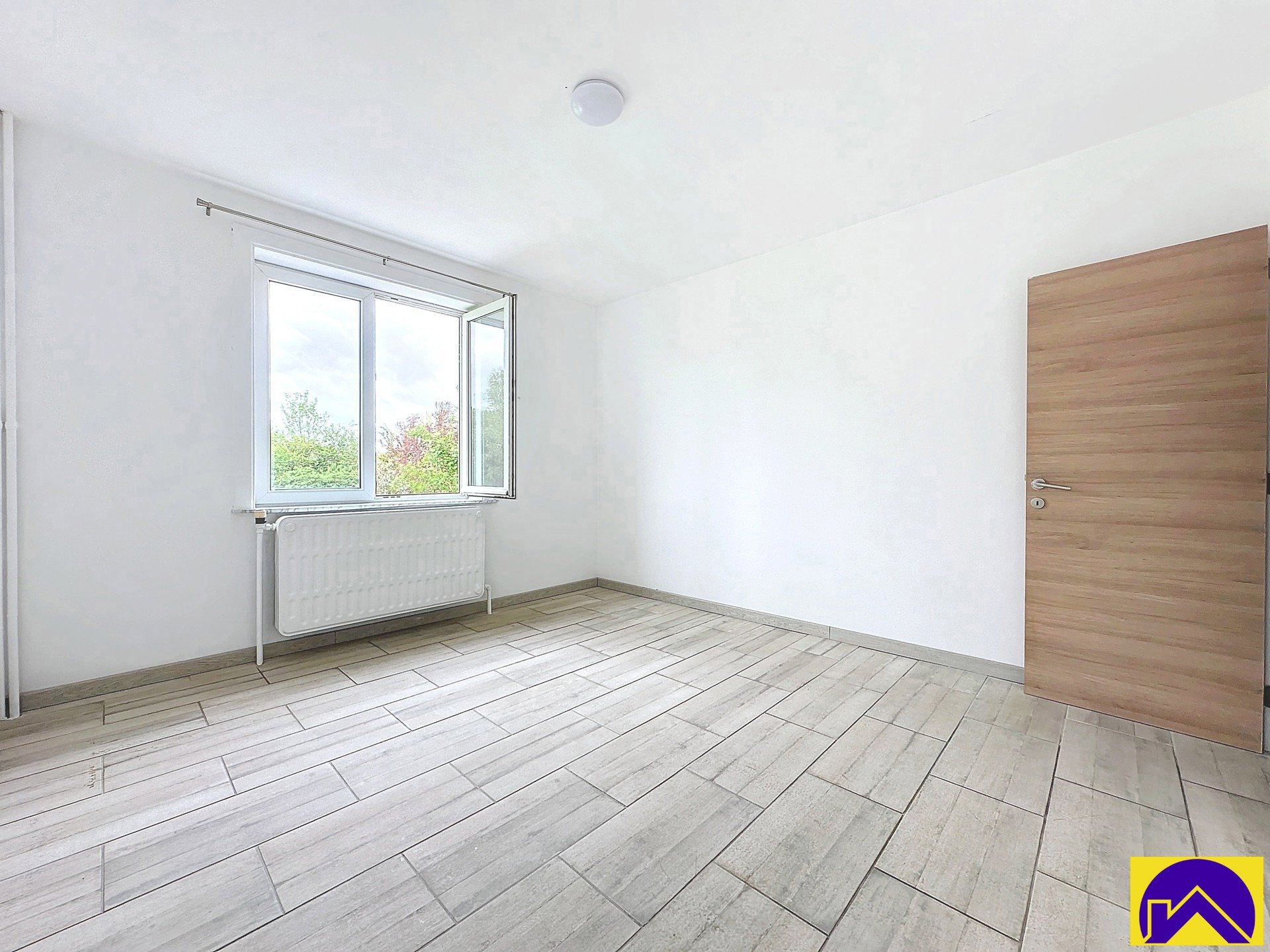 Déjà Loué -> Bel Appart 2 Ch, Terrasse & Jardin, Garage 1v + 1 Empl Park.