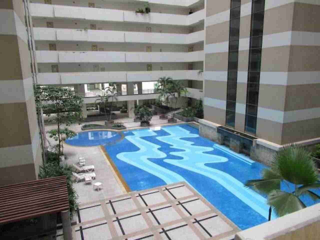 Regent Royal Place 2