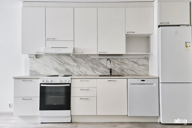 2h+avok.+kph+vh , block of flats, 600 €/m, 50 m2