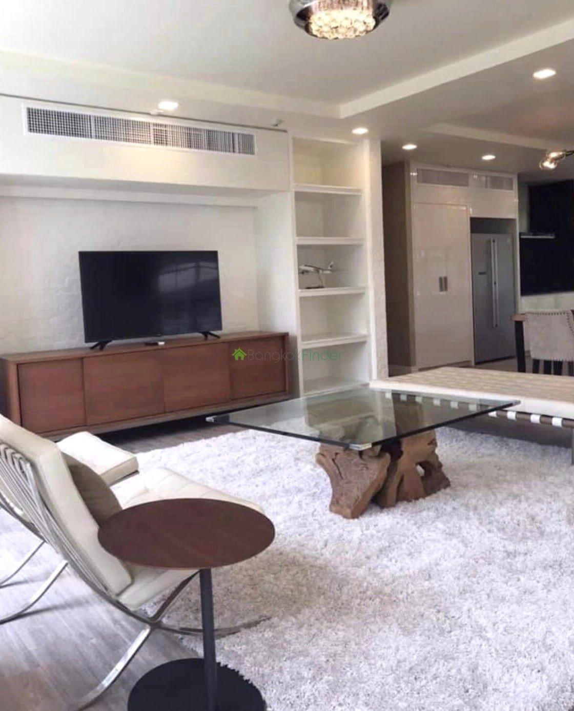 Condo for rent  3+1 Bedroom for rent at Sukhumvit