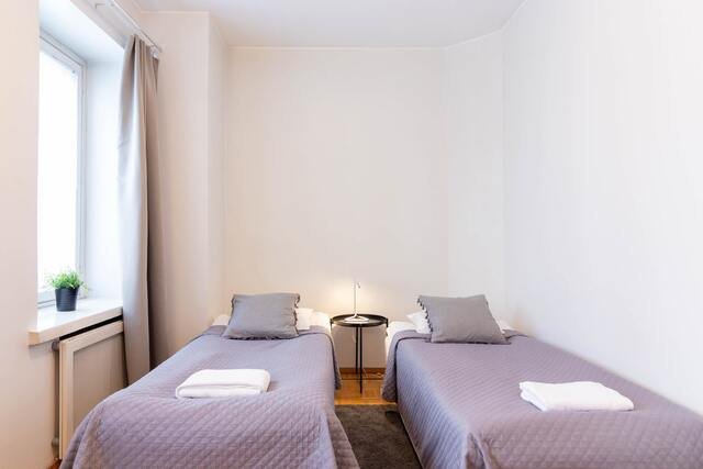3h, k, kph, wc , block of flats, 2,876 €/m, 80 m2