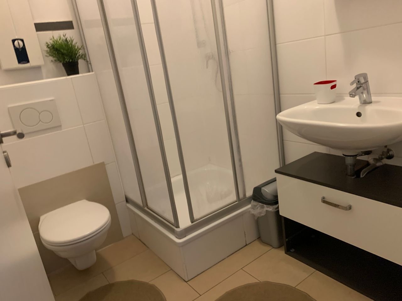 Schöne, moderne Studiowohnung in Düsseldorf