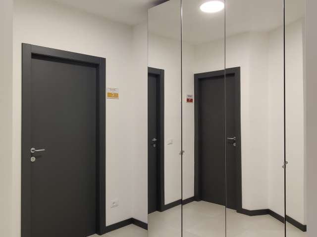 Camere e posti letto in affitto in appartamento con 5 camere da letto