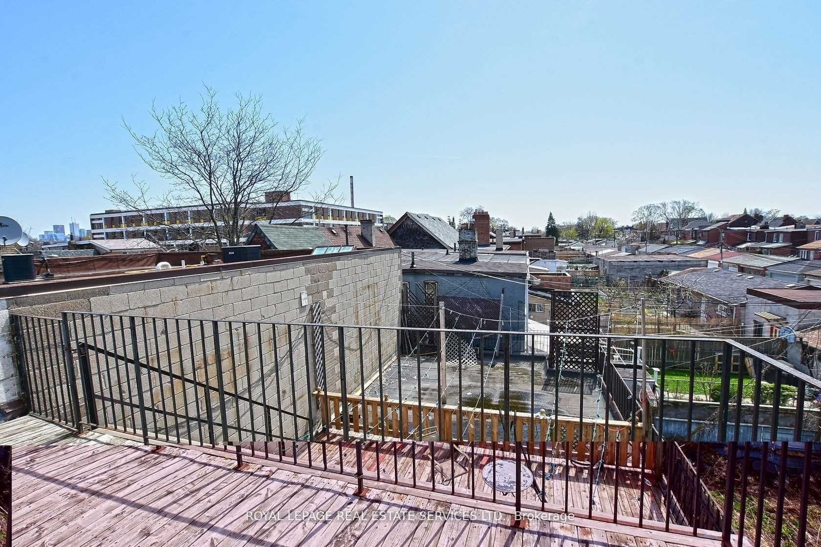 3 - 1197 Bloor Street, Toronto, M6H1N4, Ontario, Canada, CA