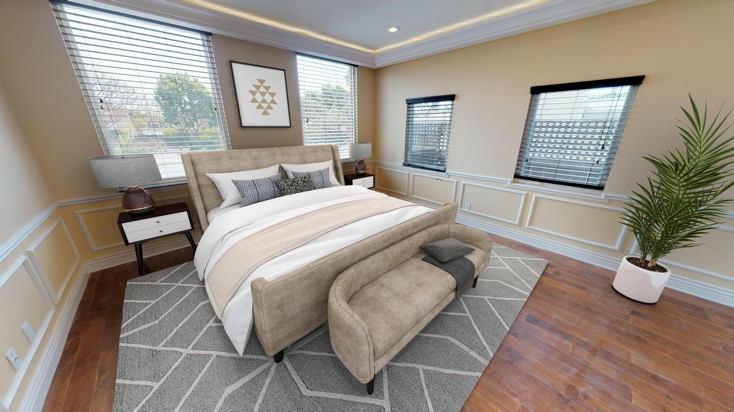 Spacious Point Loma home by Liberty Station (Has a House)