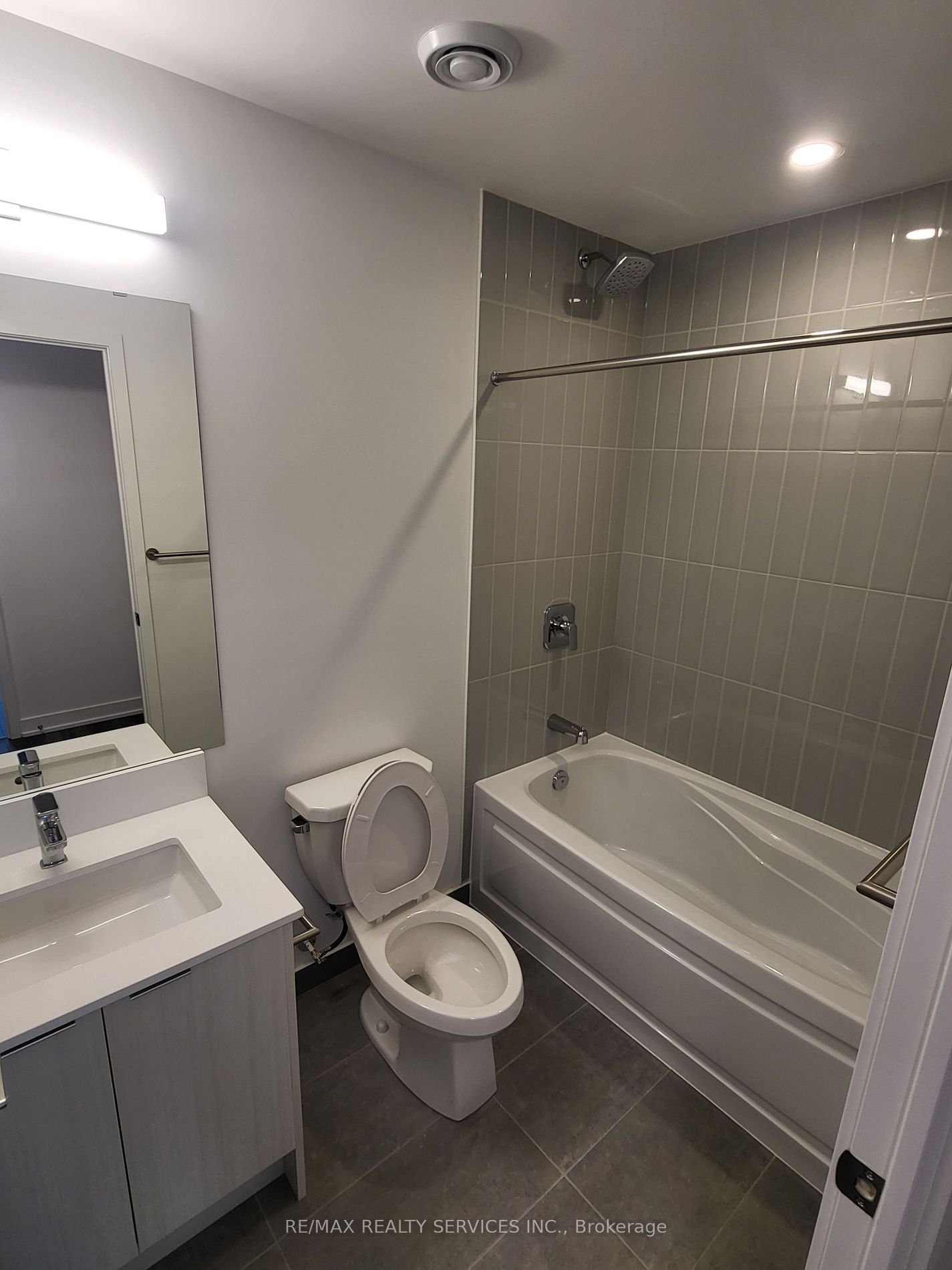 513 - 225 MALTA Ave S, Brampton, L6Y4M5, Ontario, Canada, CA