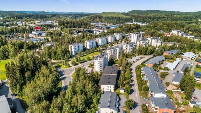 3H+K+S , block of flats, 1,045 €/m, 73 m2