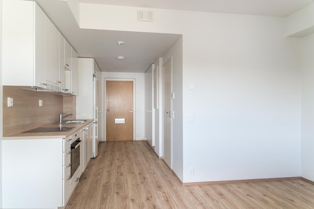 1H+KT , block of flats, 602.94 €/m, 28.5 m2