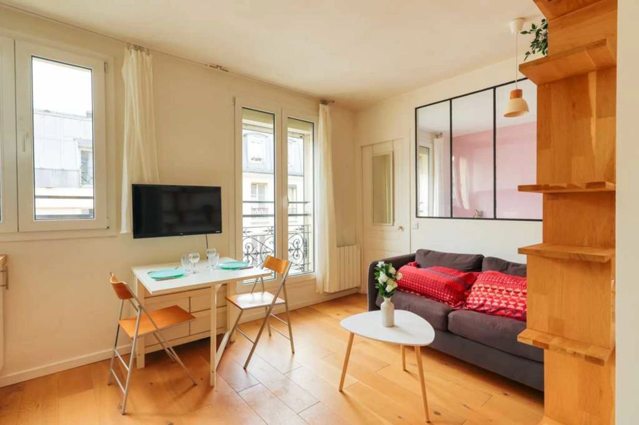 Charming flat in the heart of the 18th arrondissement of Paris, Paris - Amsterdam Apartments for Rent