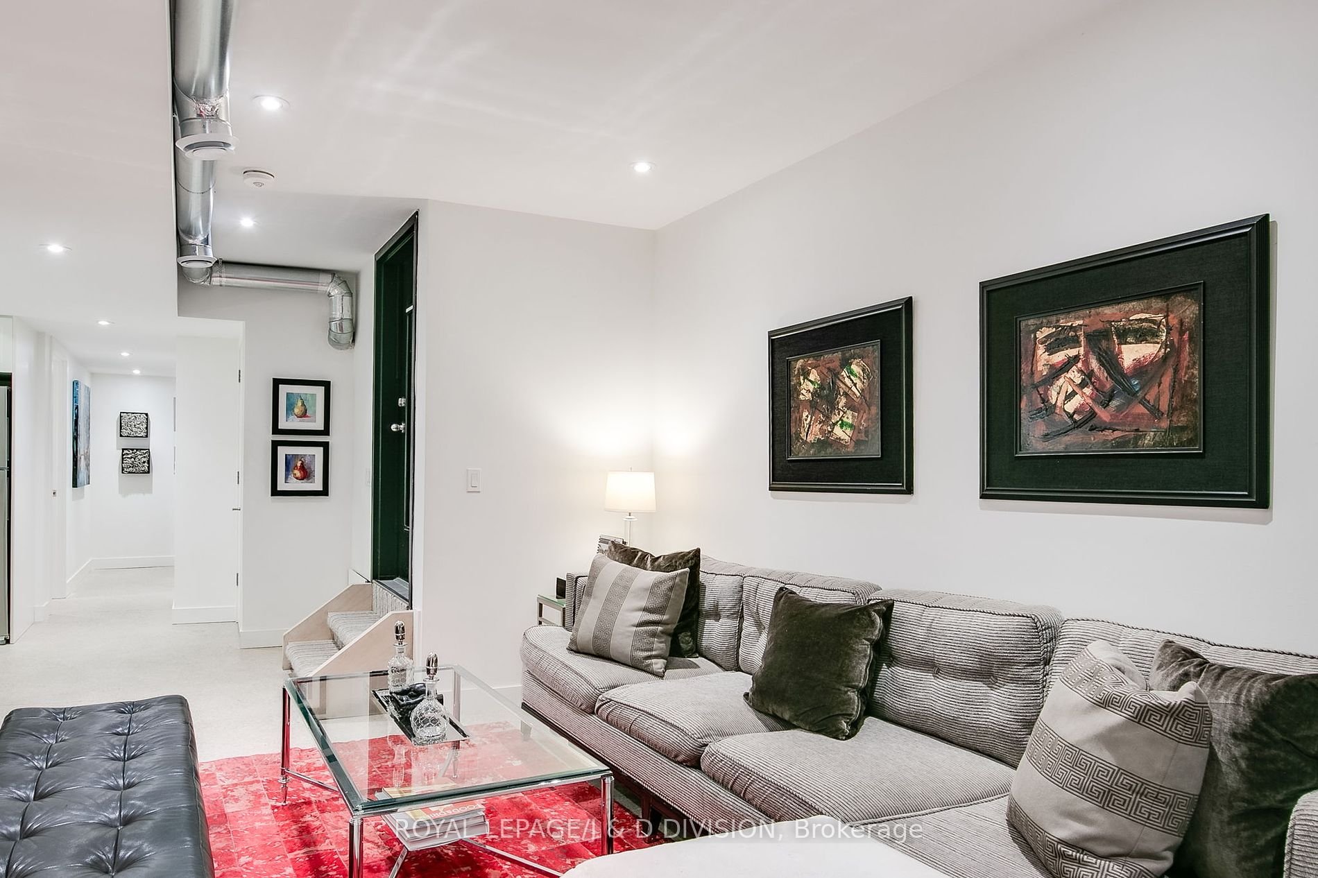 E - 43 Cecil St, Toronto, M5T1N1, Ontario, Canada, CA