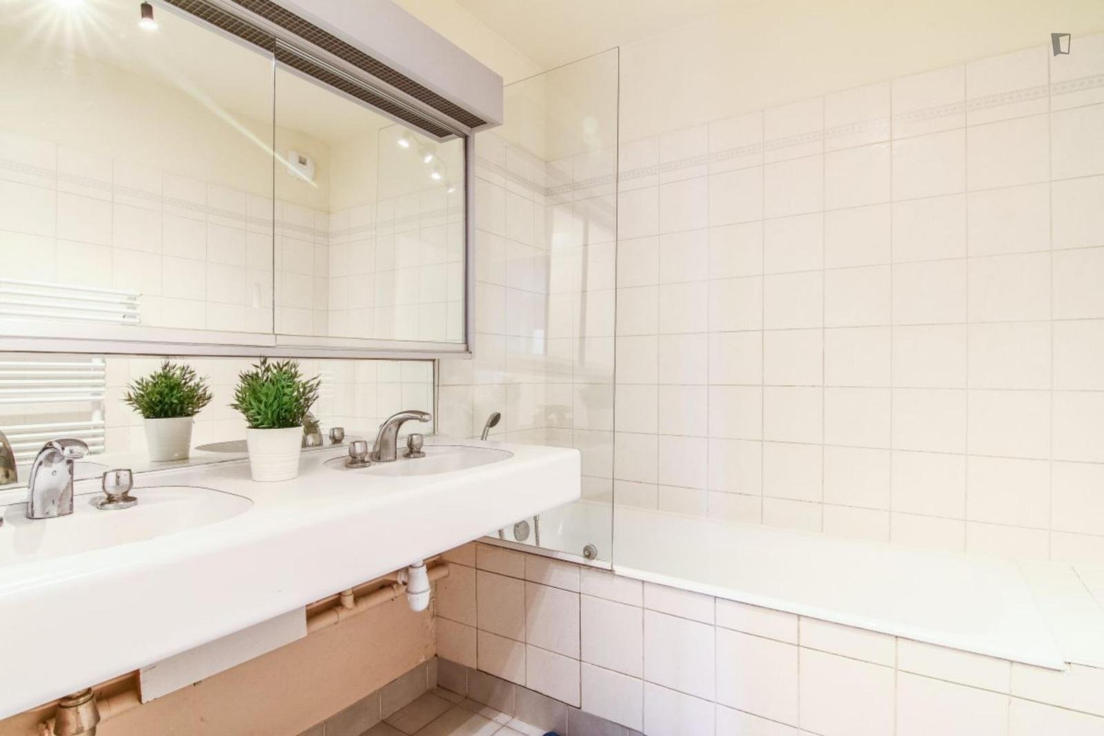 Beautiful bright room - 13m2 - RU11