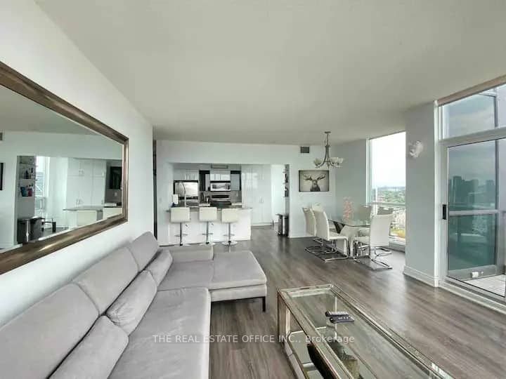 3802 - 219 Fort York Blvd, Toronto, M5V1B1, Ontario, Canada, CA