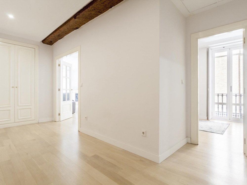 CENTRAL, DESIGN 2-BR + 1-Office APT IN TRINITARIS