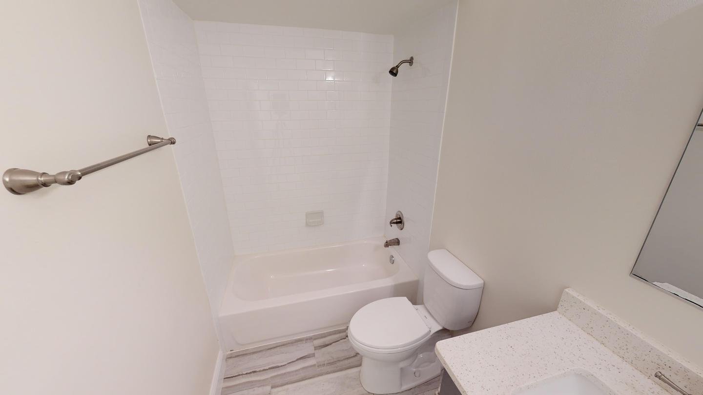 Inviting Columbia Heights home by the Green Line (Has a House)