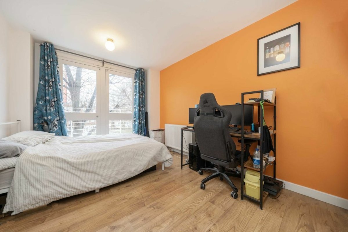 apartment for rent in Grafton Road Kentish Town, NW5