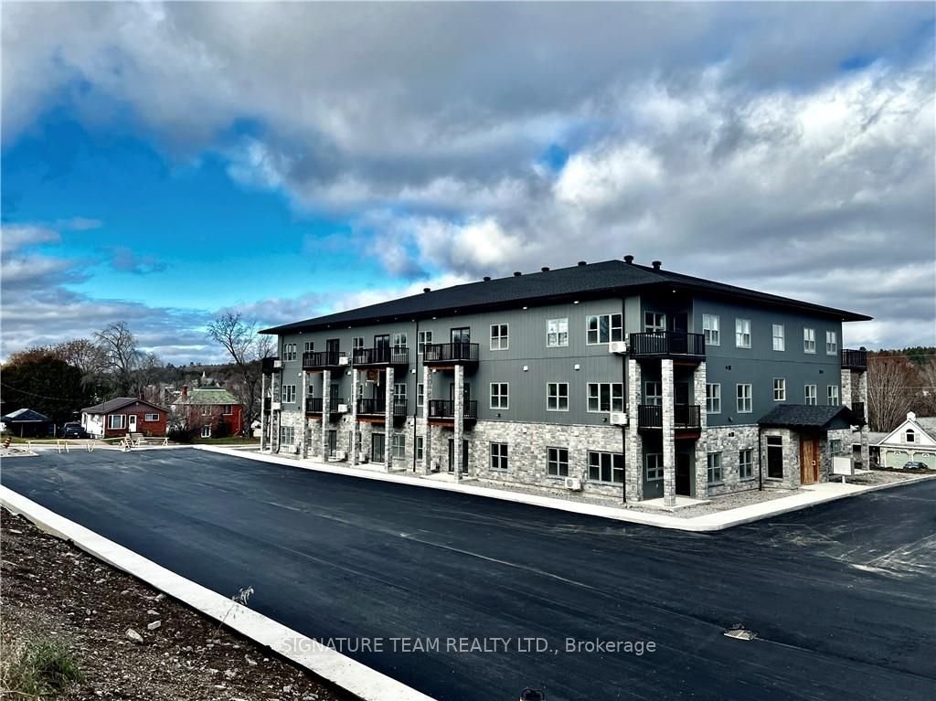 110 - 78A QUEEN Street, Bonnechere Valley, K0J1T0, Ontario, Canada, CA