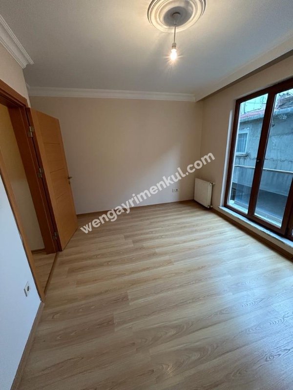 MERKEZİ KONUMDA  KULLANIŞLI 1+1