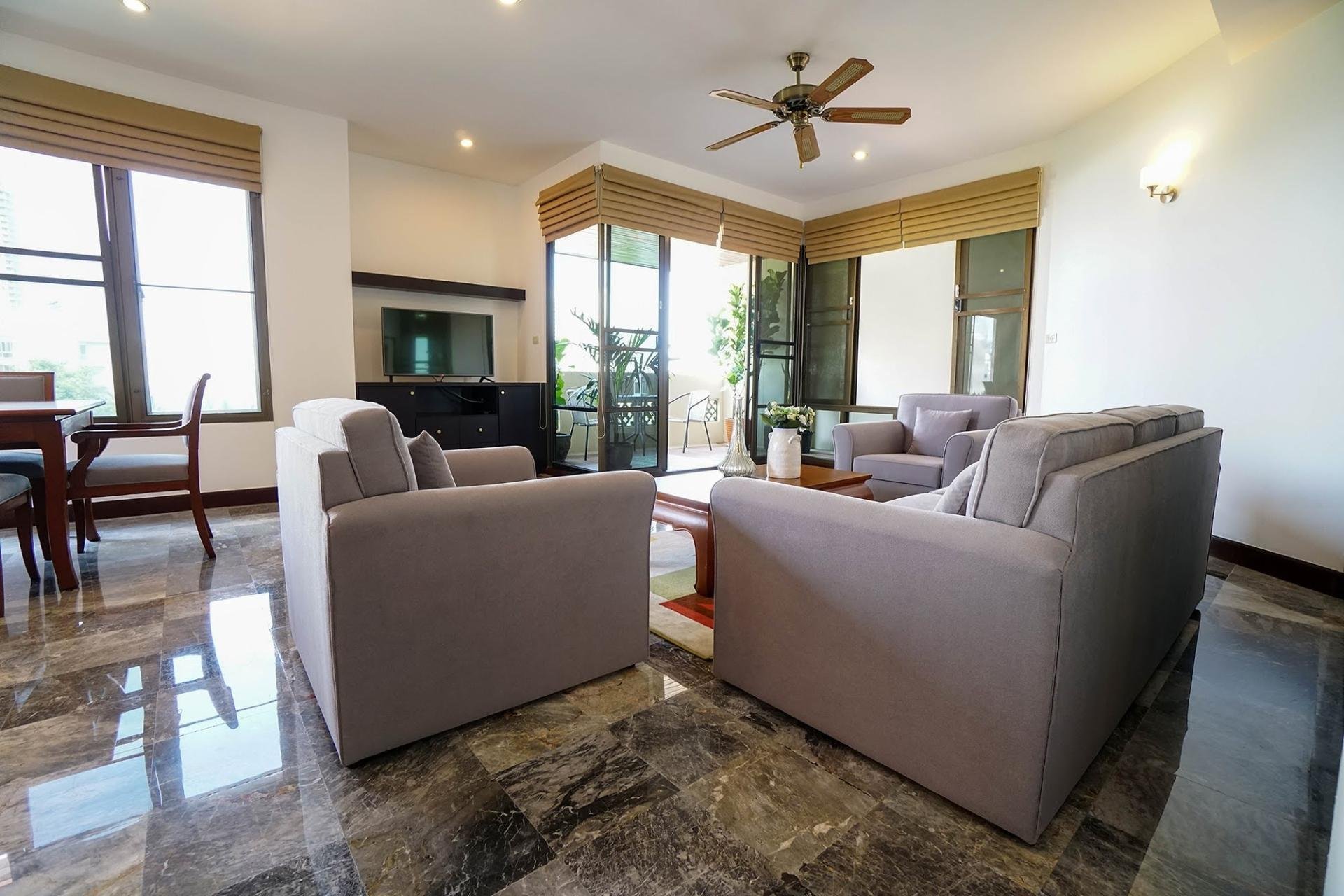 Condo in Bangkok, Thailand, 3 bedrooms  No 11159