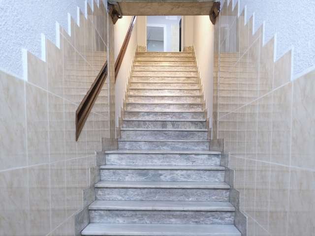 Apartamento de 1 dormitorio en alquiler en Madrid Centro