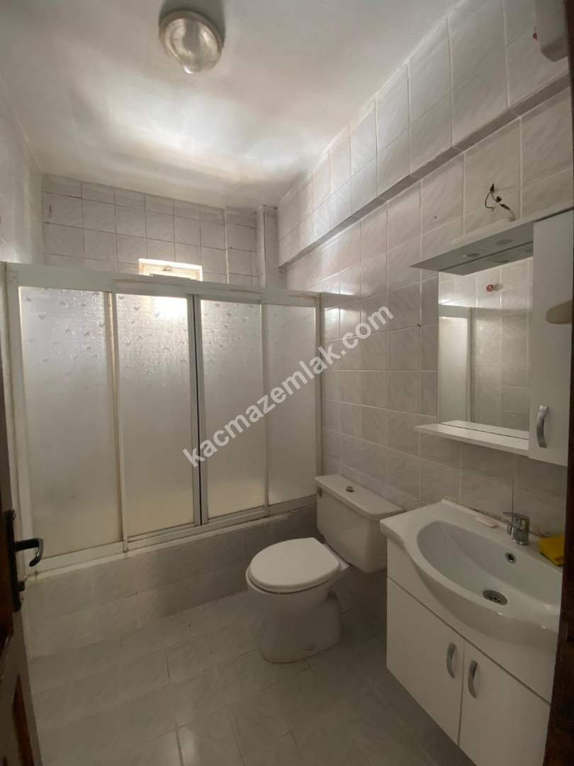 Manavgat Bahçelievler Mahallesinde Kiralık Daire