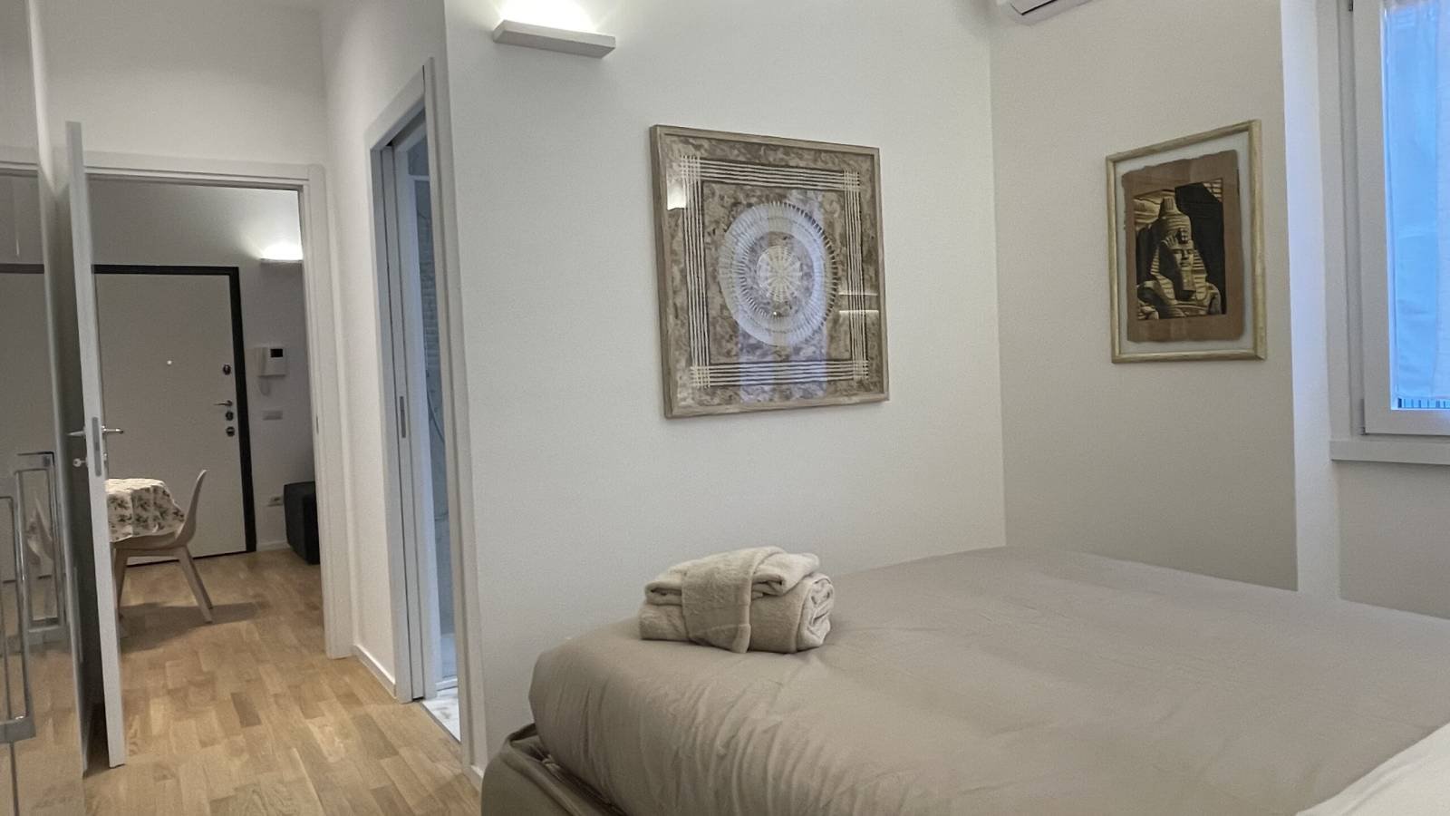 Appartamento con 1 camera da letto in affitto a Milano
