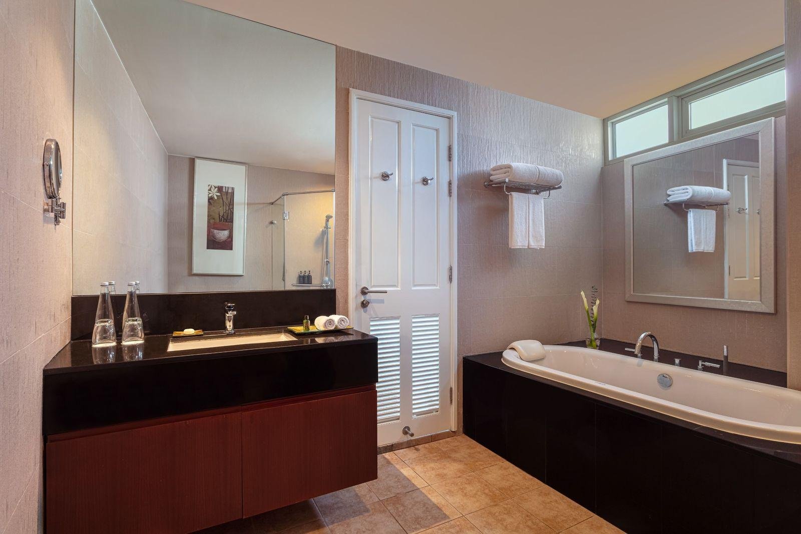 Condo in Bangkok, Thailand, 2 bedrooms  No 12111