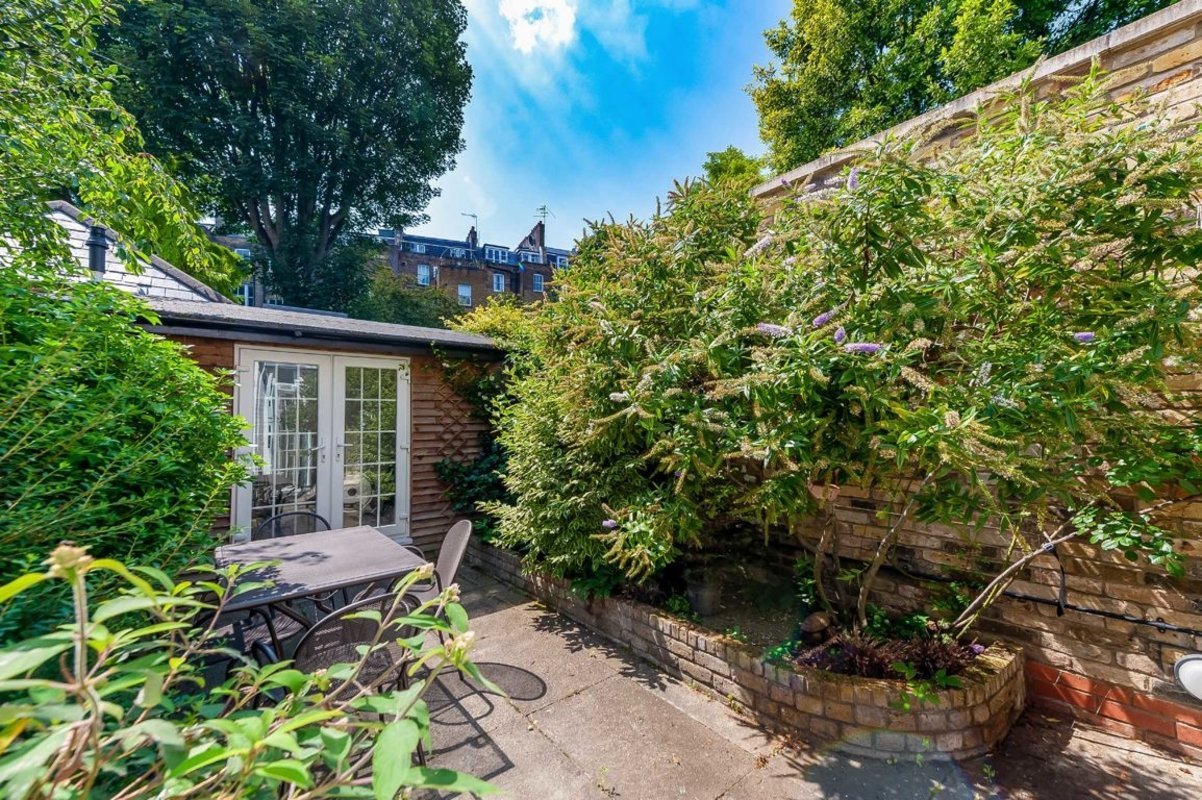 house for rent in Queensdale Road Notting Hill, W11